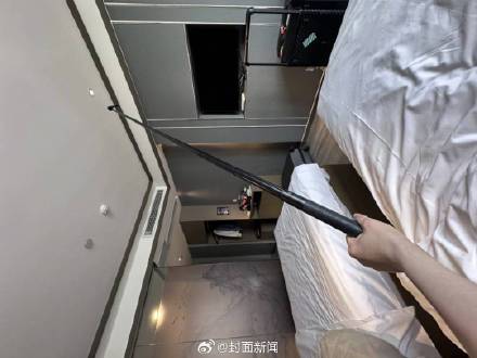 潜水船遗留, yid, 分钟